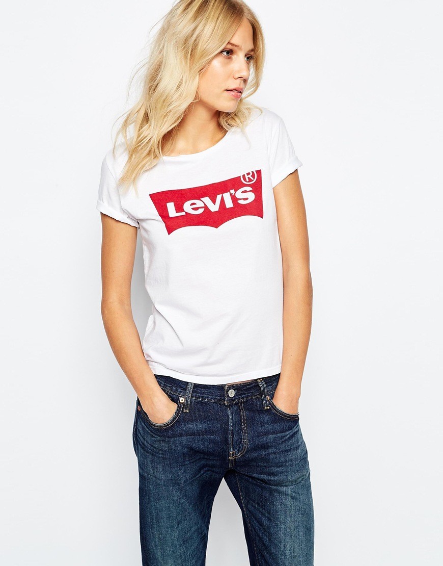 The perfect tee white Levis